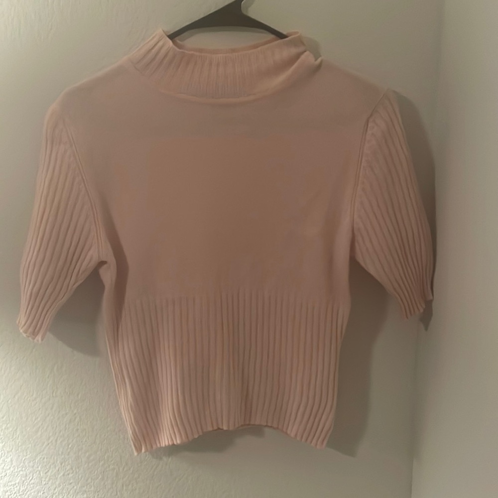Central Park West New York 100% cashmere large pink women’s crop top